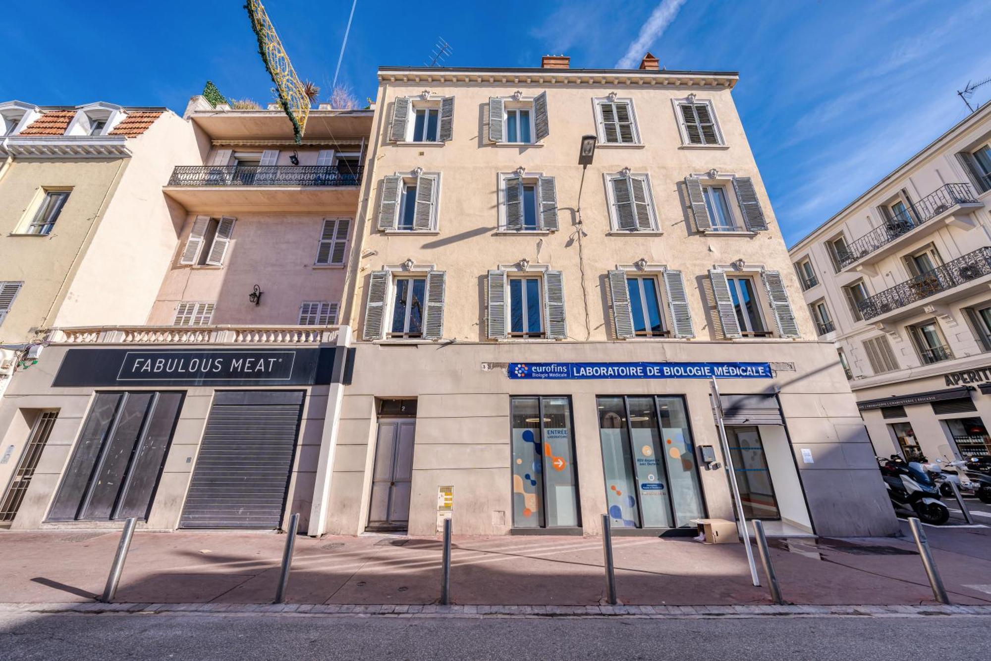 Heart Of Amazing Design Croisette Location Seller By Oiam Cannes